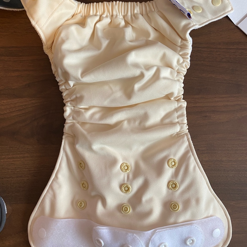 GroVia ONE Cloth Diaper - Picture 8 of 10